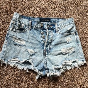 Boyfriend short